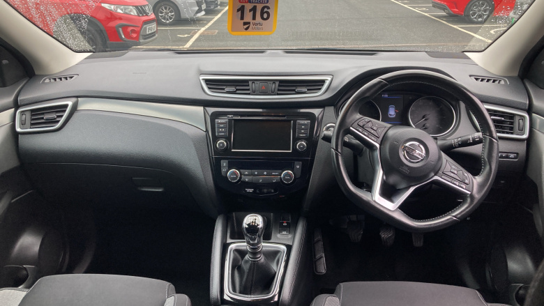 Nissan Qashqai 1.5 dCi 115 N-Connecta 5dr Diesel Hatchback